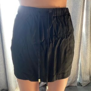 Front tie black banana republic skirt